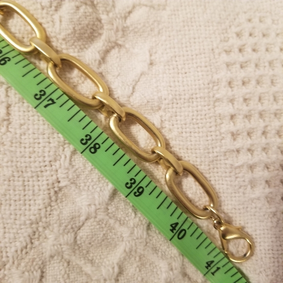 VINTAGE Golden Chain Belt - Picture 2 of 2